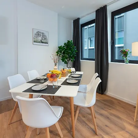 Apartmán Modernes, Zentrales City-apartment Am Kennedyplatz, Nahe Hauptbahnhof Und Limbecker Platz, Lichtdurchflutete Raeume *