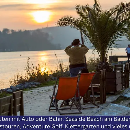 Modernes, Zentrales City-apartment Am Kennedyplatz, Nahe Hauptbahnhof Und Limbecker Platz, Lichtdurchflutete Raeume 아파트 에센