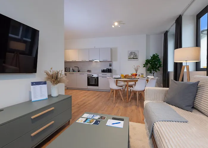 Modernes, Zentrales City-apartment Am Kennedyplatz, Nahe Hauptbahnhof Und Limbecker Platz, Lichtdurchflutete Raeume * 에센