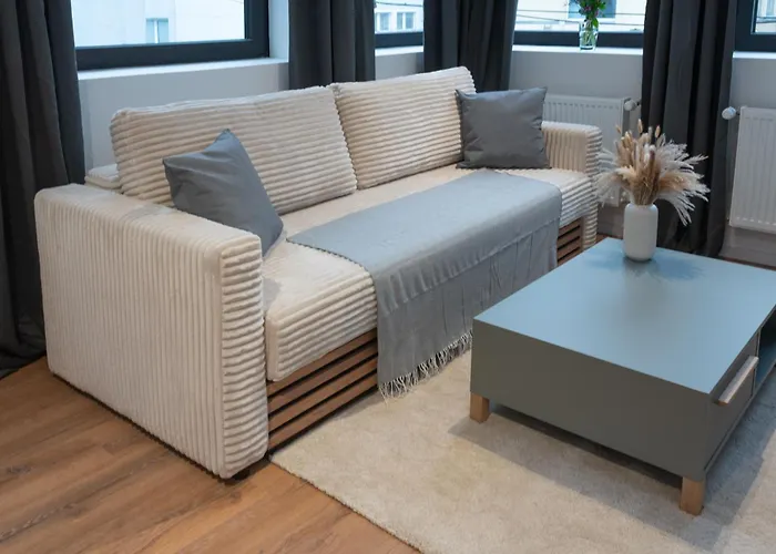 Modernes, Zentrales City-apartment Am Kennedyplatz, Nahe Hauptbahnhof Und Limbecker Platz, Lichtdurchflutete Raeume * Essen