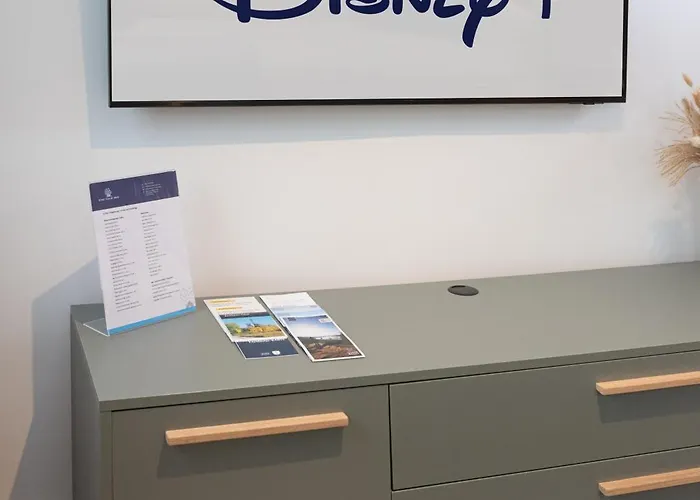 아파트 Modernes, Zentrales City-apartment Am Kennedyplatz, Nahe Hauptbahnhof Und Limbecker Platz, Lichtdurchflutete Raeume 에센