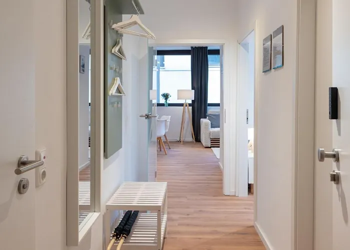 Modernes, Zentrales City-apartment Am Kennedyplatz, Nahe Hauptbahnhof Und Limbecker Platz, Lichtdurchflutete Raeume Lejlighed *